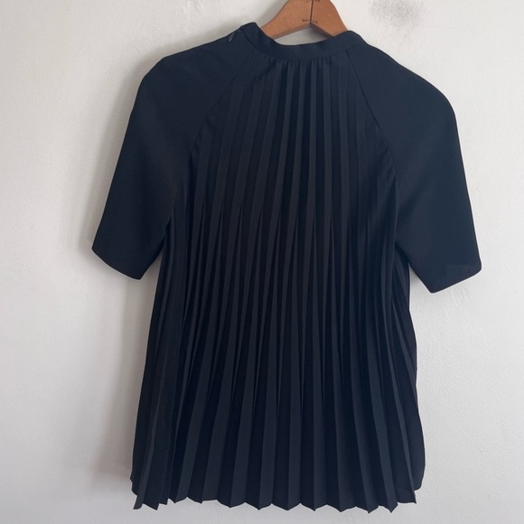 COS Raw Edge Pleated Contemporary Top - Picture 5 of 7